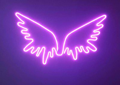 angel_wings_illuminated_signage_signwriting_griffith_graphics_signs_brisbane