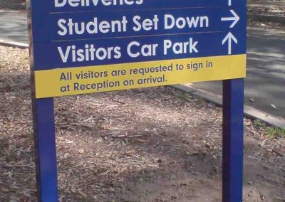 school_carpark_school_signs_griffith_graphics_signs_brisbane